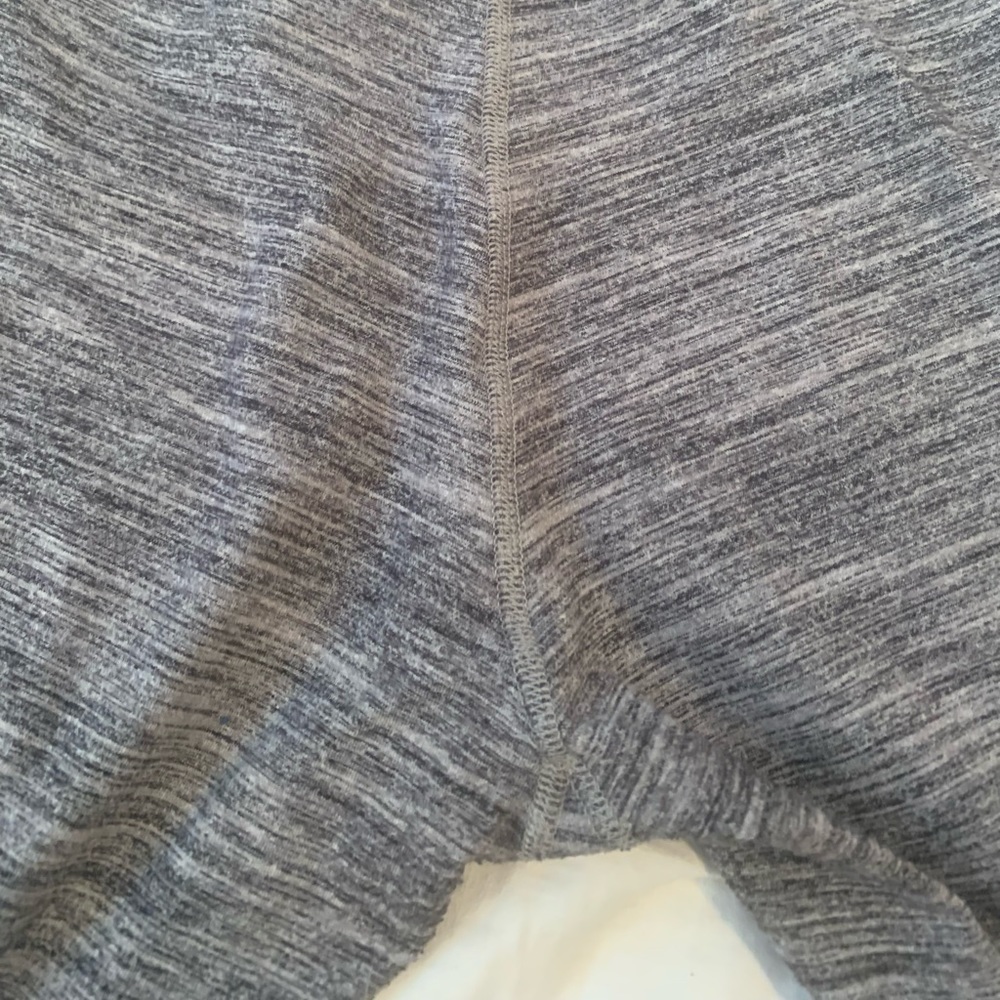 LULULEMON LEGGINGS - Picture 4 of 6